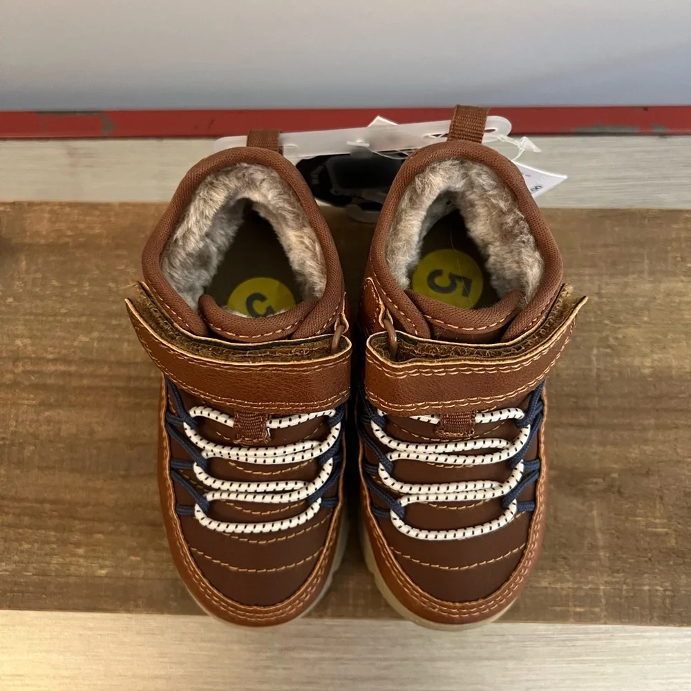 NWT OshKosh B’gosh Allister Toddler Boys Ankle Boots Size 5 - Picture 5 of 8